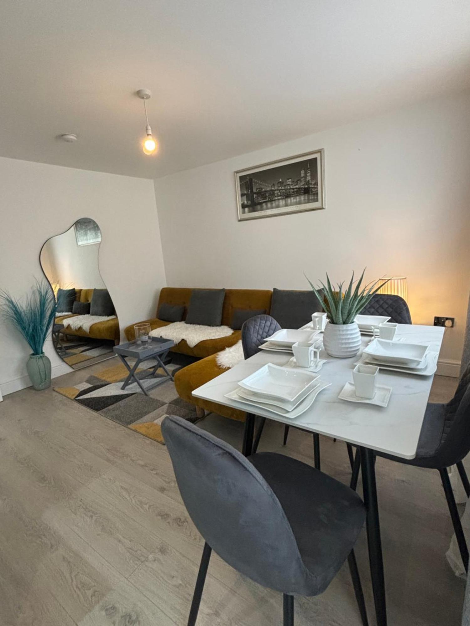 Apartmán Cosy Modern Flat With Garden Birmingham Exteriér fotografie
